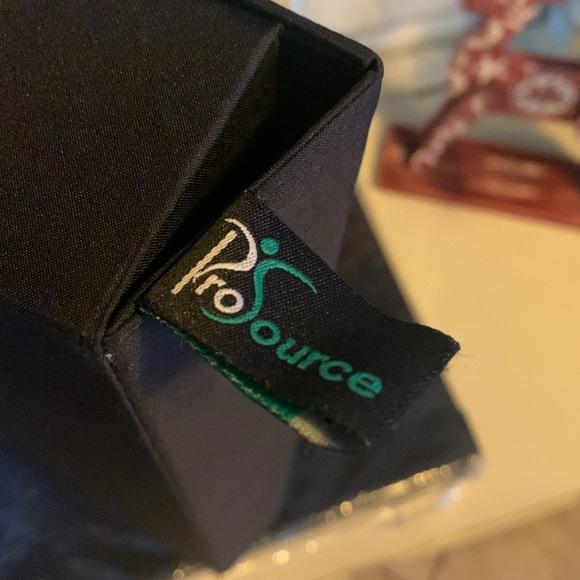 ProSource Display/Sales Cases - Picture 4 of 6